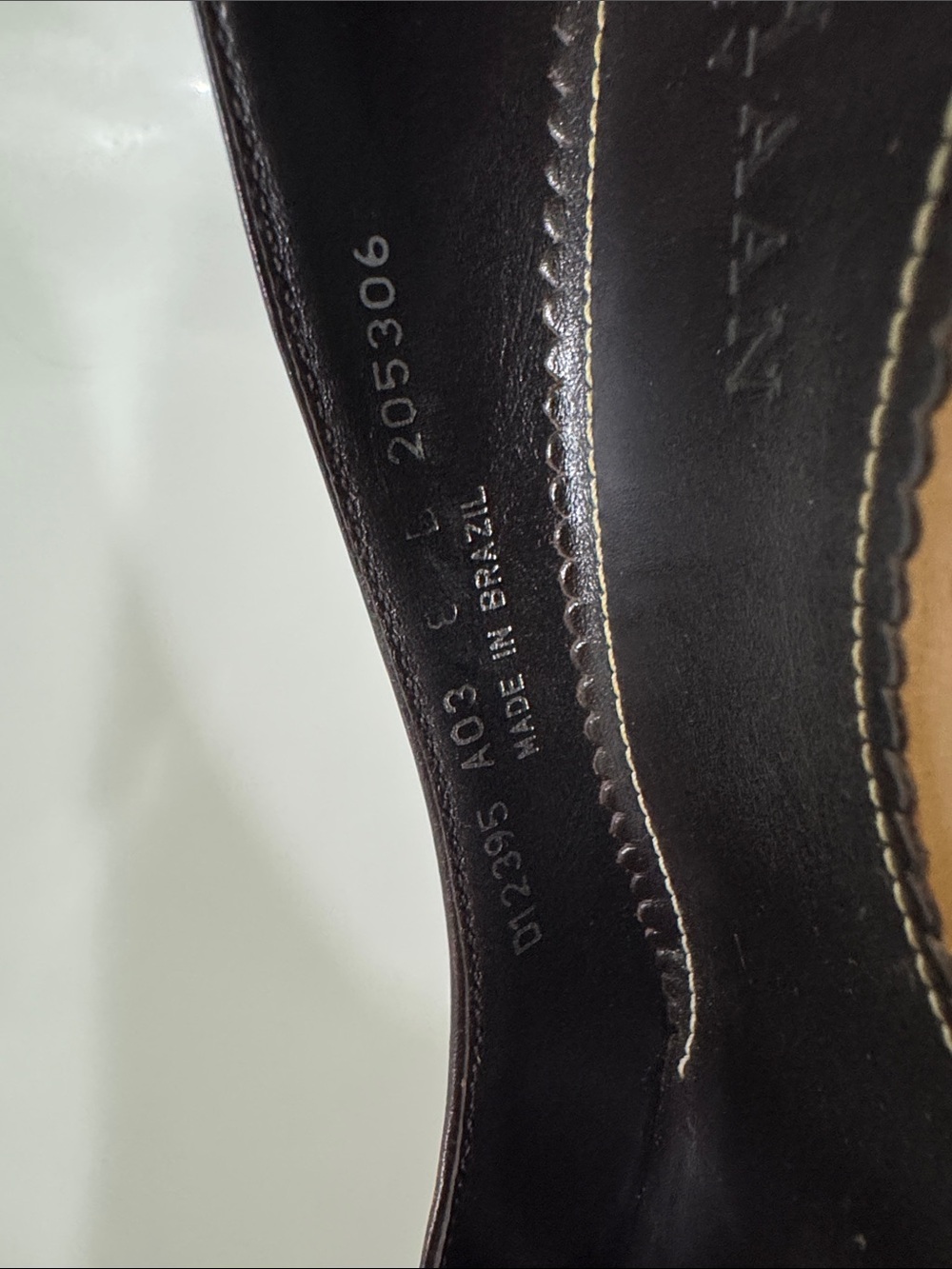 Cole Haan Women’s Tan Leather Square-Toe Heels Size 8 - Picture 3 of 10